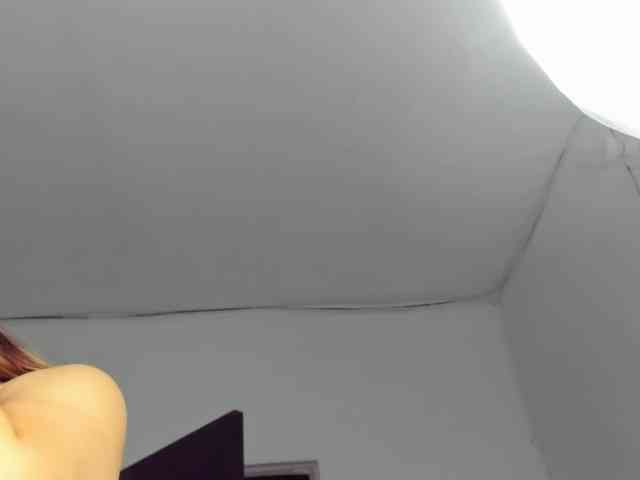 LaraCat1 webcam