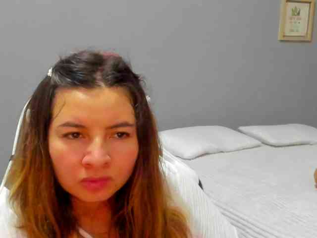 LaraCat1 webcam