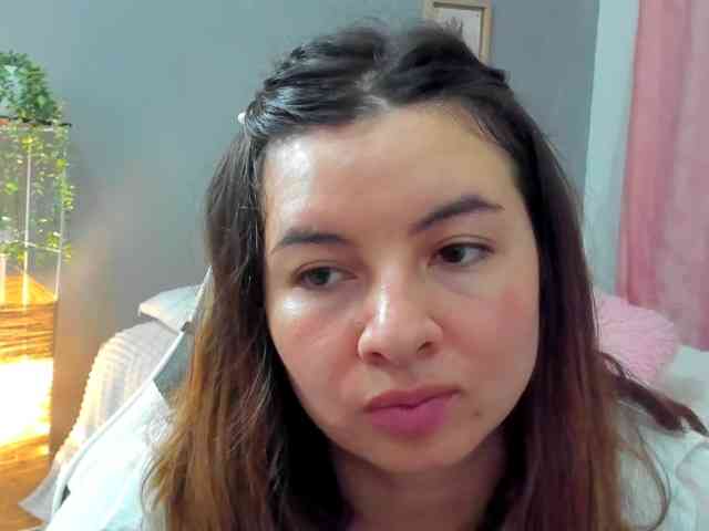 LaraCat1 webcam