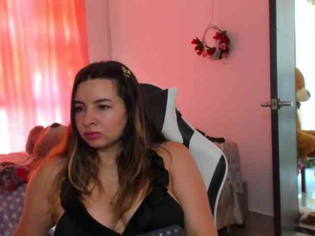 LaraCat1 webcam