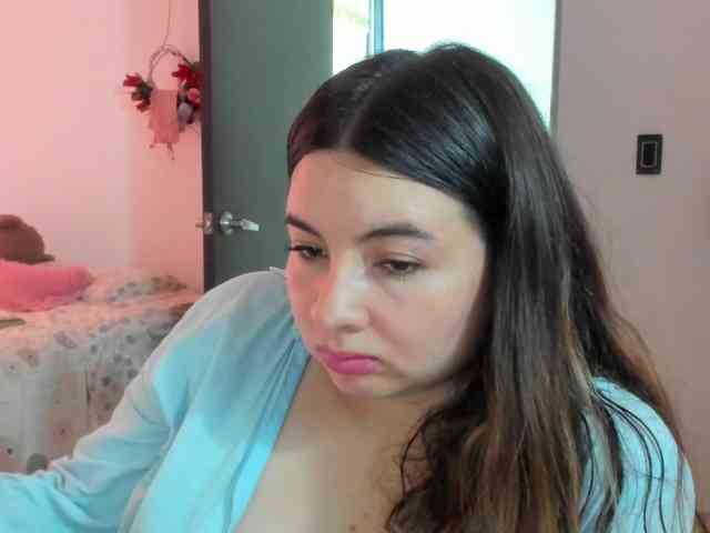 LaraCat1 webcam
