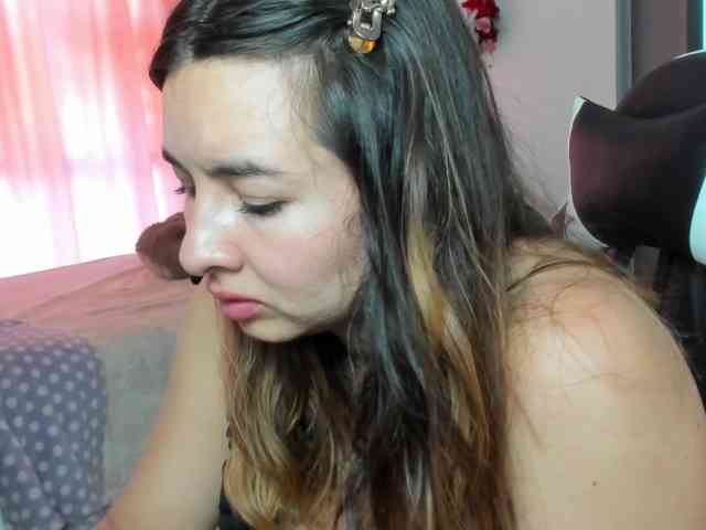 LaraCat1 webcam