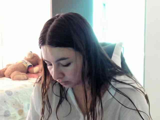 LaraCat1 webcam