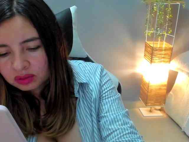 LaraCat1 webcam