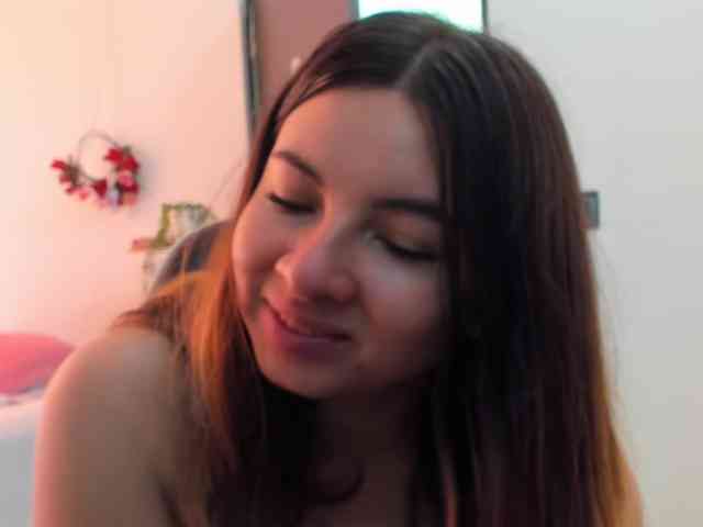 LaraCat1 webcam