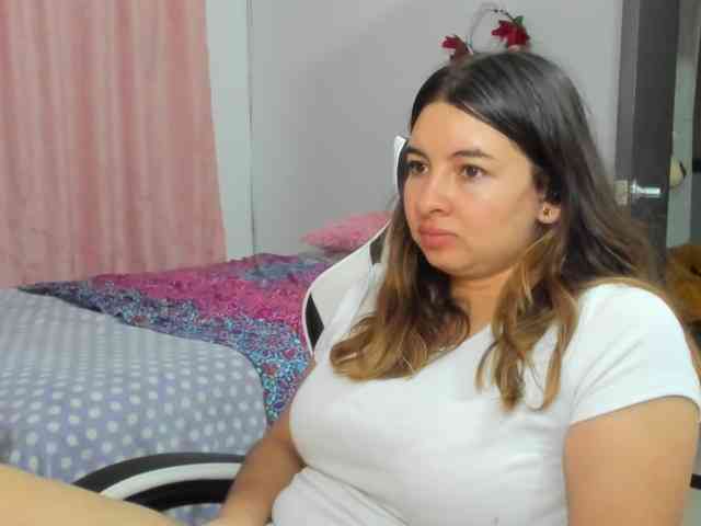 LaraCat1 webcam