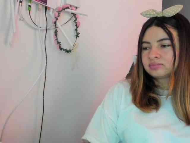 LaraCat1 webcam