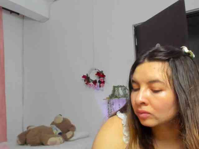 LaraCat1 webcam