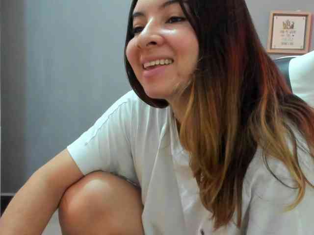 LaraCat1 webcam
