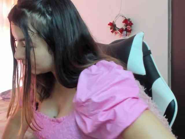 LaraCat1 webcam