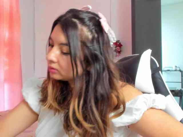 LaraCat1 webcam