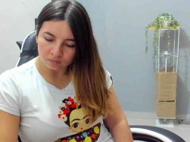 LaraCat1 webcam