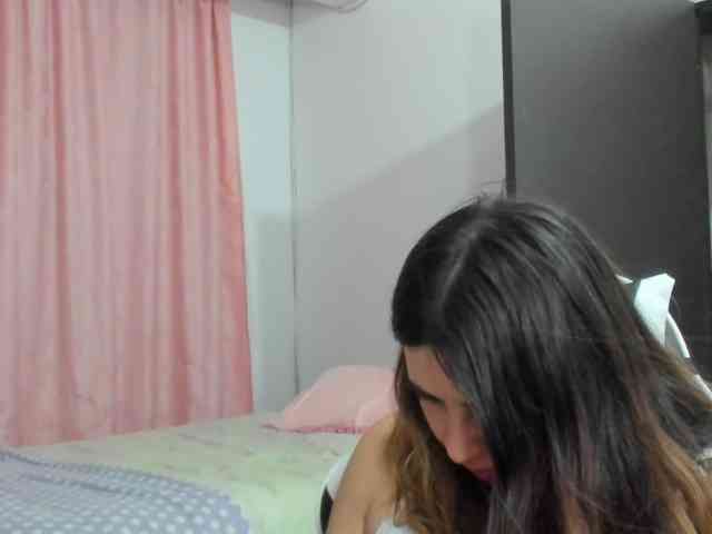 LaraCat1 webcam