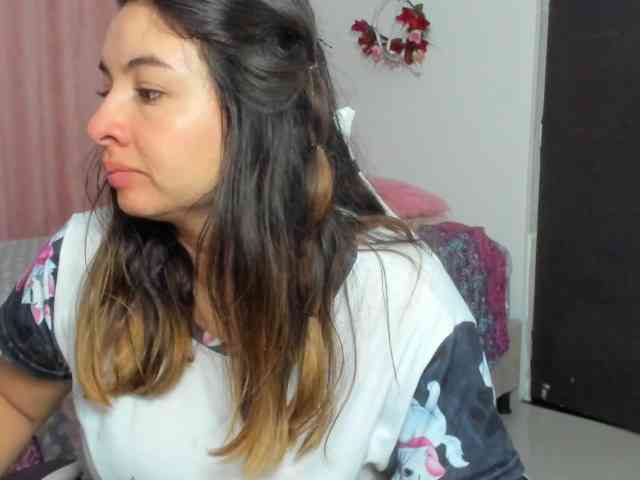LaraCat1 webcam