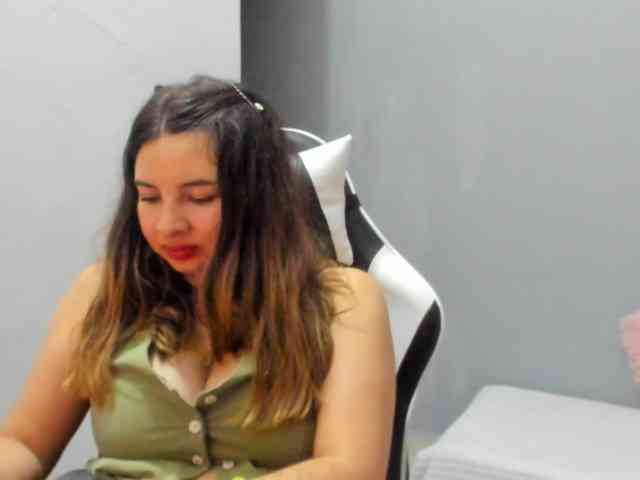LaraCat1 webcam