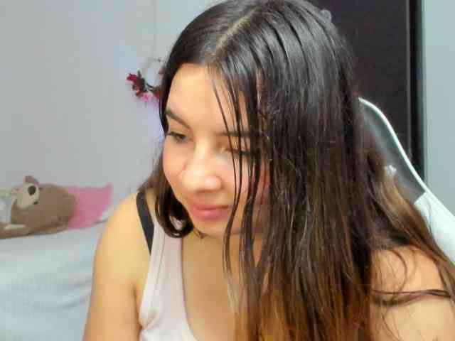 LaraCat1 webcam