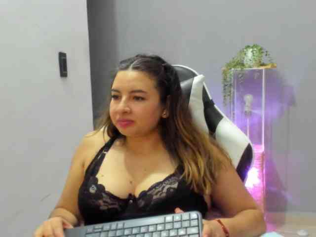 LaraCat1 webcam