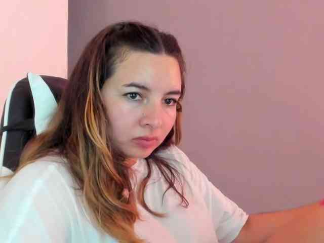 LaraCat1 webcam