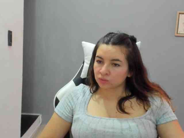 LaraCat1 webcam