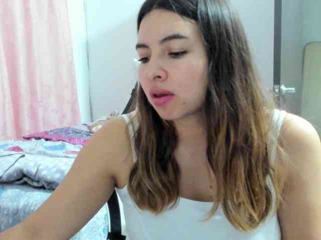 LaraCat1 webcam