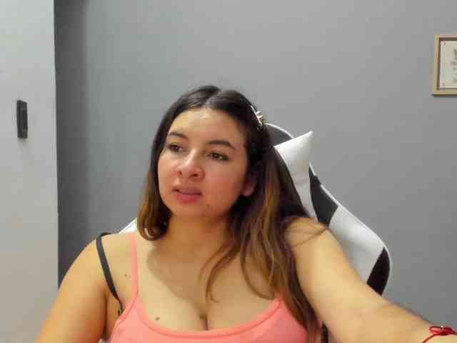 LaraCat1 webcam