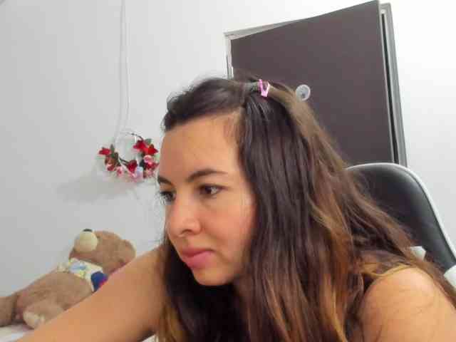 LaraCat1 webcam