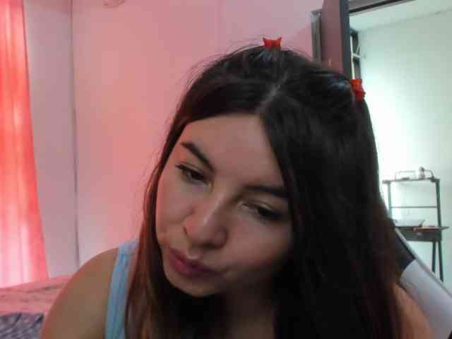 LaraCat1 webcam