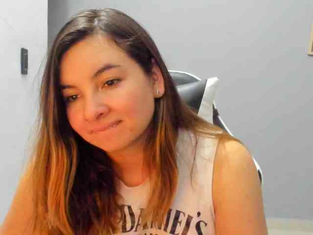 LaraCat1 webcam