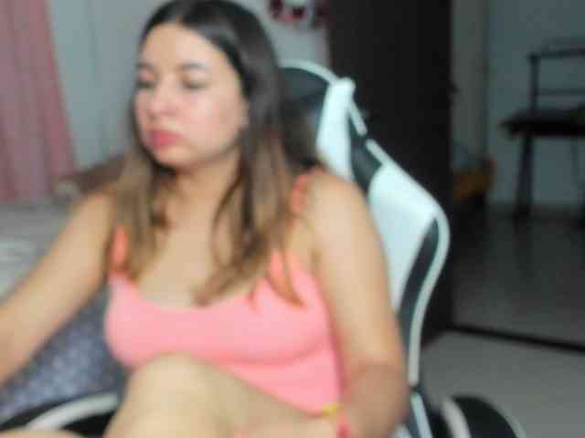 LaraCat1 webcam