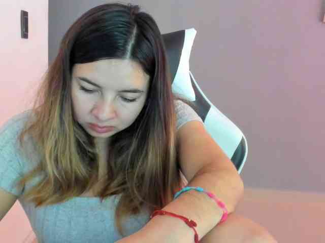 LaraCat1 webcam