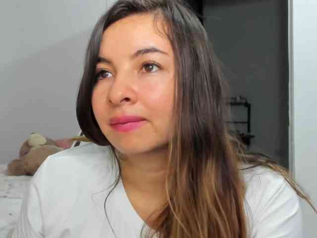 LaraCat1 webcam