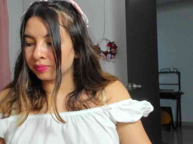 LaraCat1 webcam