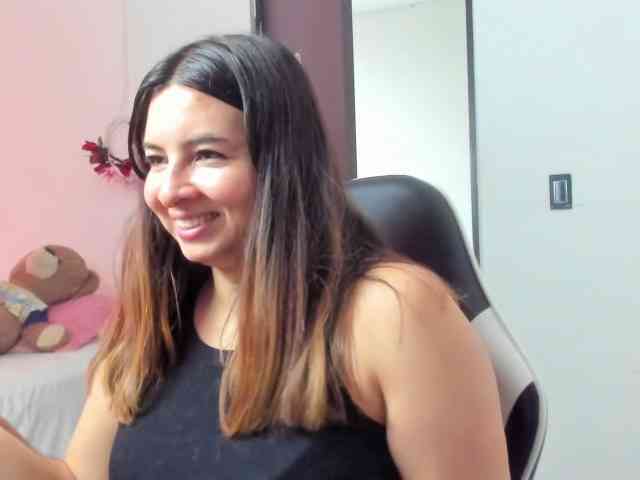 LaraCat1 webcam