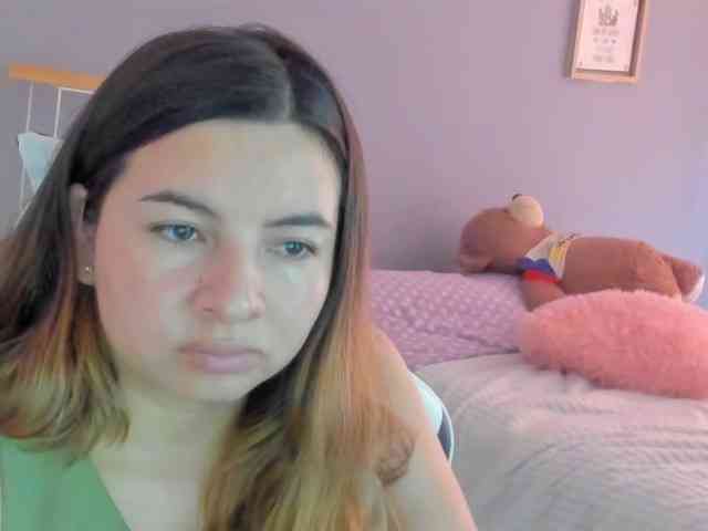 LaraCat1 webcam