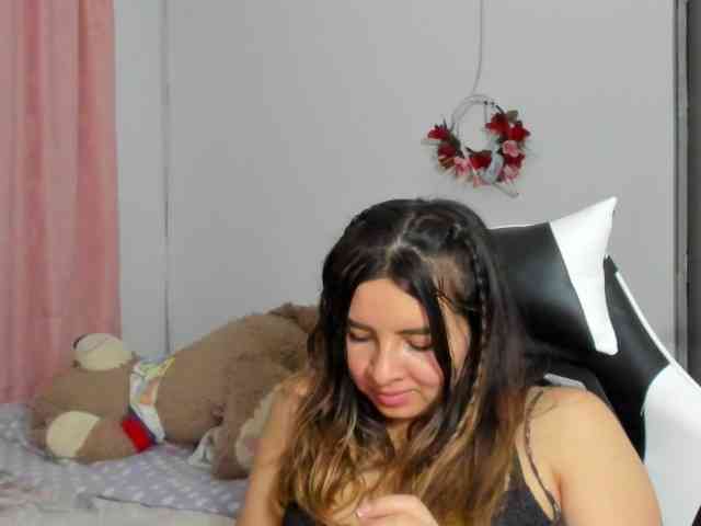 LaraCat1 webcam