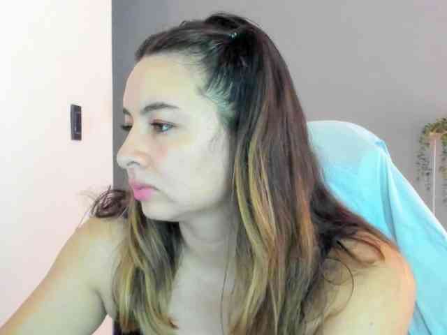 LaraCat1 webcam