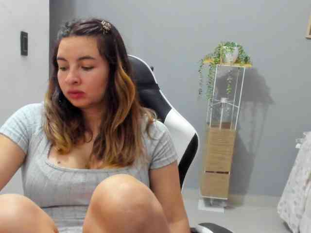 LaraCat1 webcam