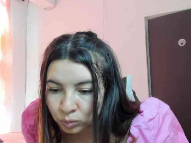 LaraCat1 webcam