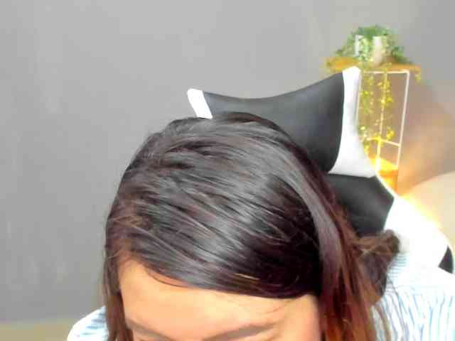 LaraCat1 webcam