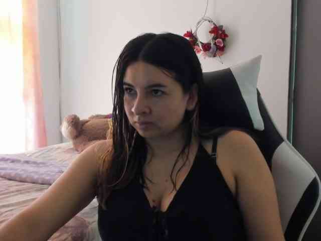LaraCat1 webcam