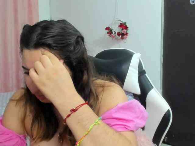 LaraCat1 webcam