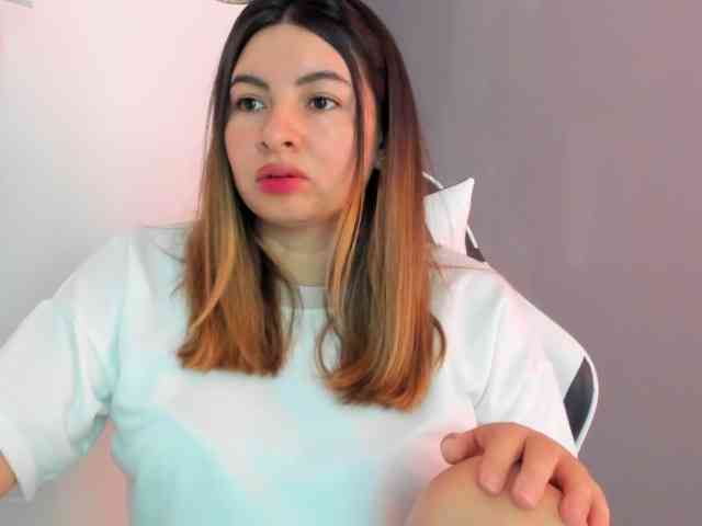 LaraCat1 webcam