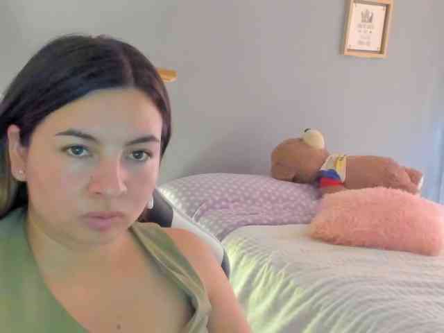 LaraCat1 webcam