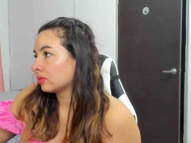 LaraCat1 webcam