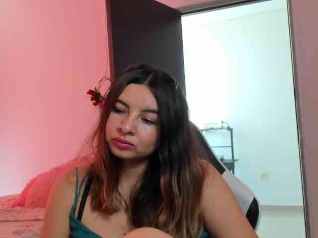 LaraCat1 webcam