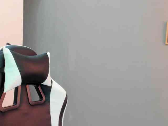 LaraCat1 webcam