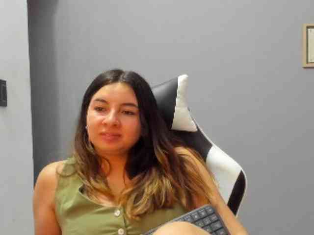 LaraCat1 webcam