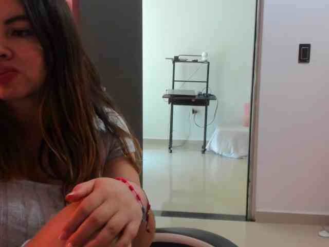 LaraCat1 webcam