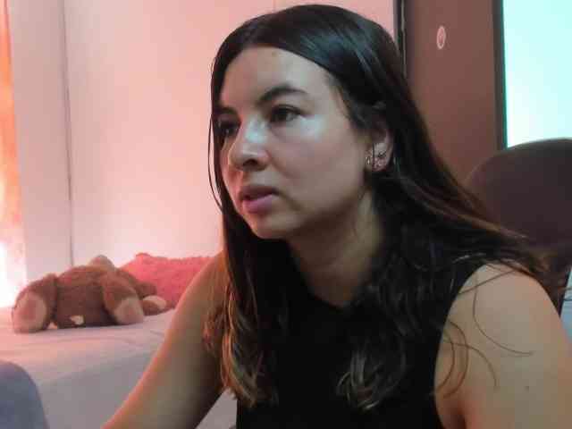 LaraCat1 webcam