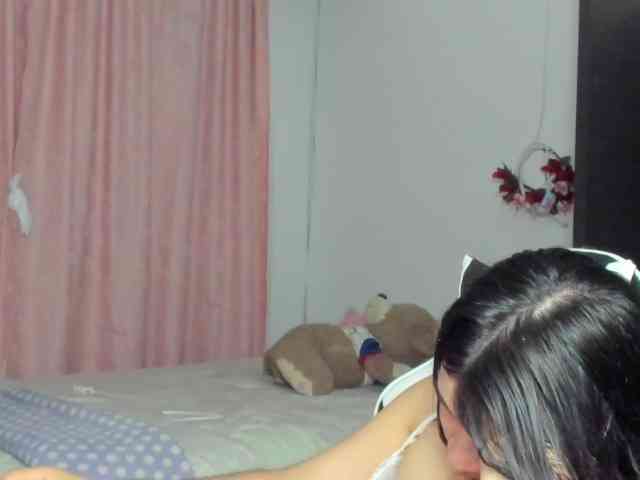 LaraCat1 webcam
